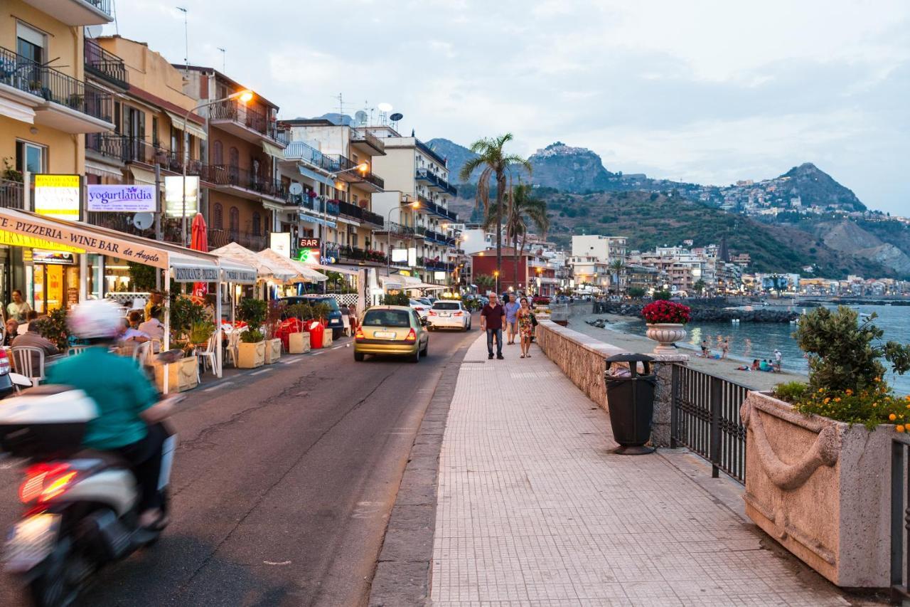 Le Tre More Giardini-Naxos Exterior foto